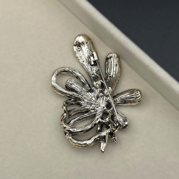 Silver with Dark Gray Crystal Floral Flower Ribbon Pin Back Brooch - Picture 7 of 10